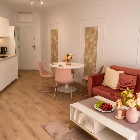 Apartman Klifowa 22 Rozany Przy Plazy Rewal
